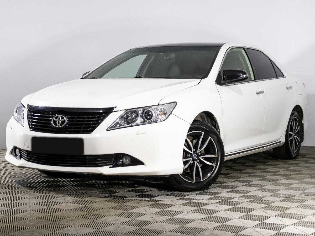 Toyota Camry, 2012 - фото №1