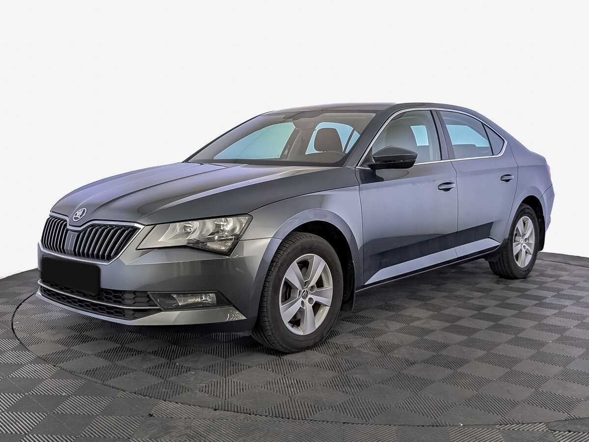 Skoda Superb, 2019 - фото №1
