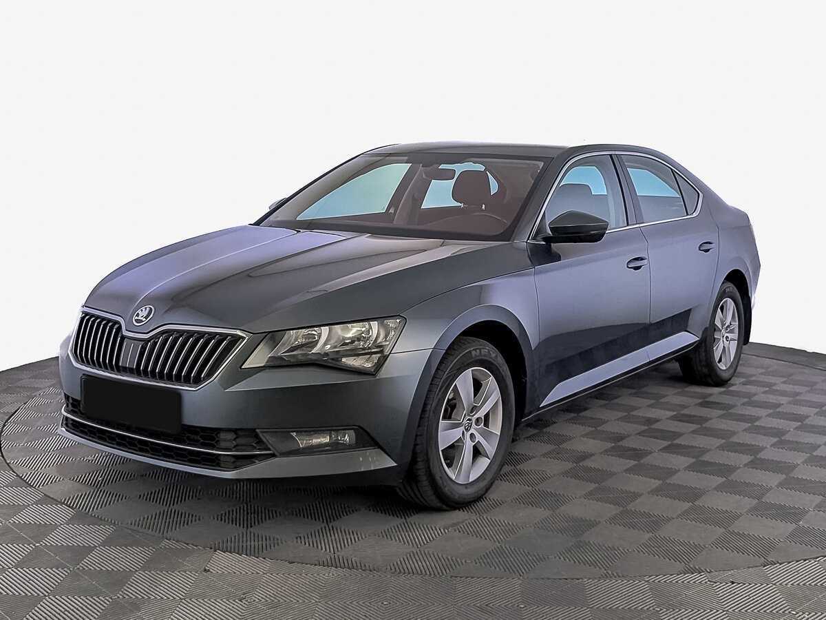 Skoda Superb, 2019 - фото №1