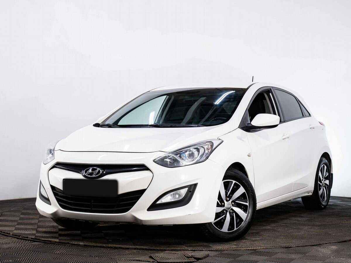 Hyundai i30, 2013 - фото №1