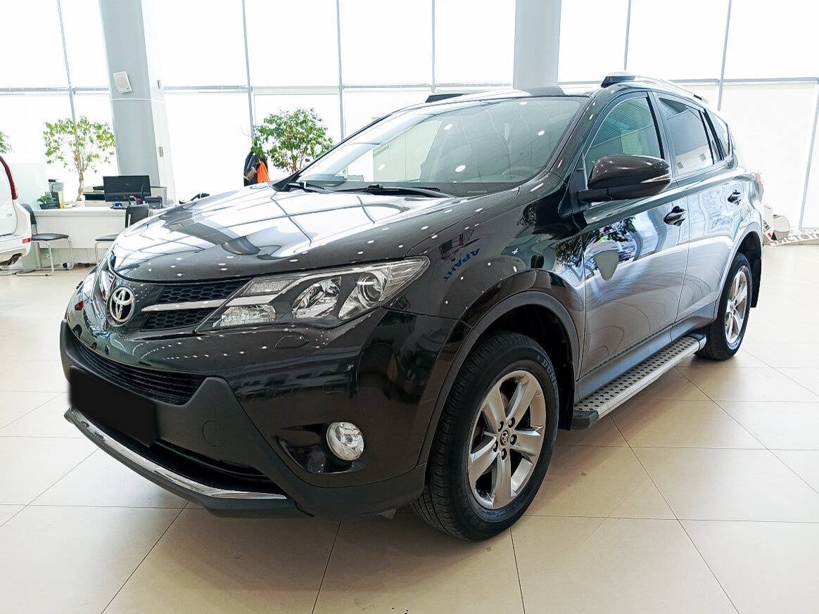 Toyota RAV4, 2015