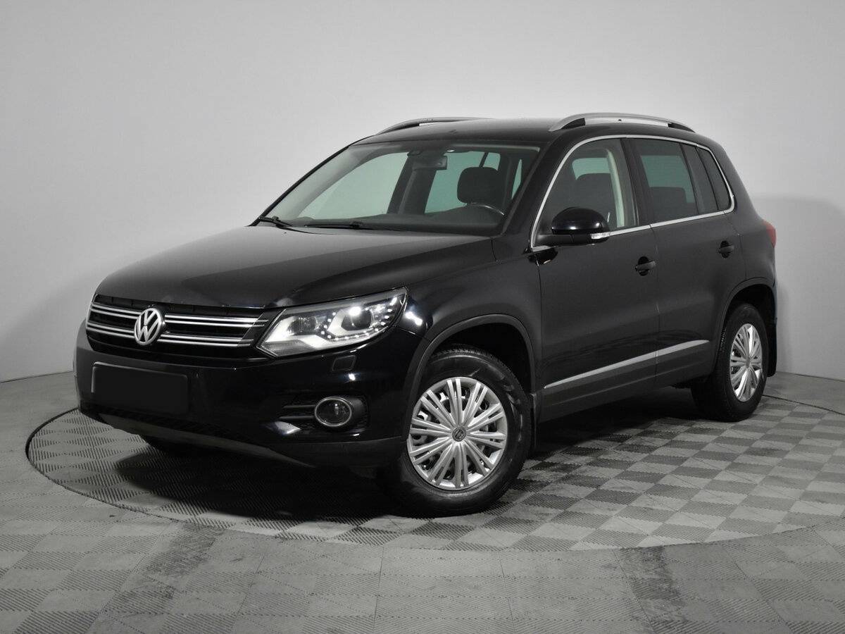 Volkswagen Tiguan, 2012