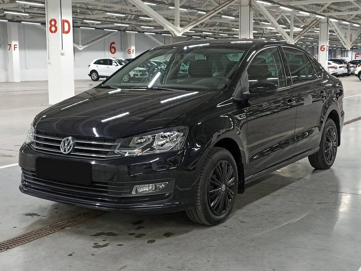 Volkswagen Polo, 2018 - фото №1