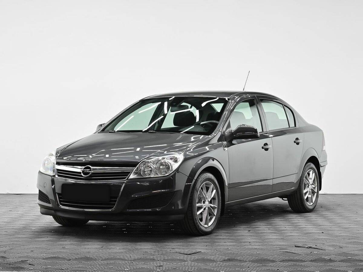 Opel Astra, 2012