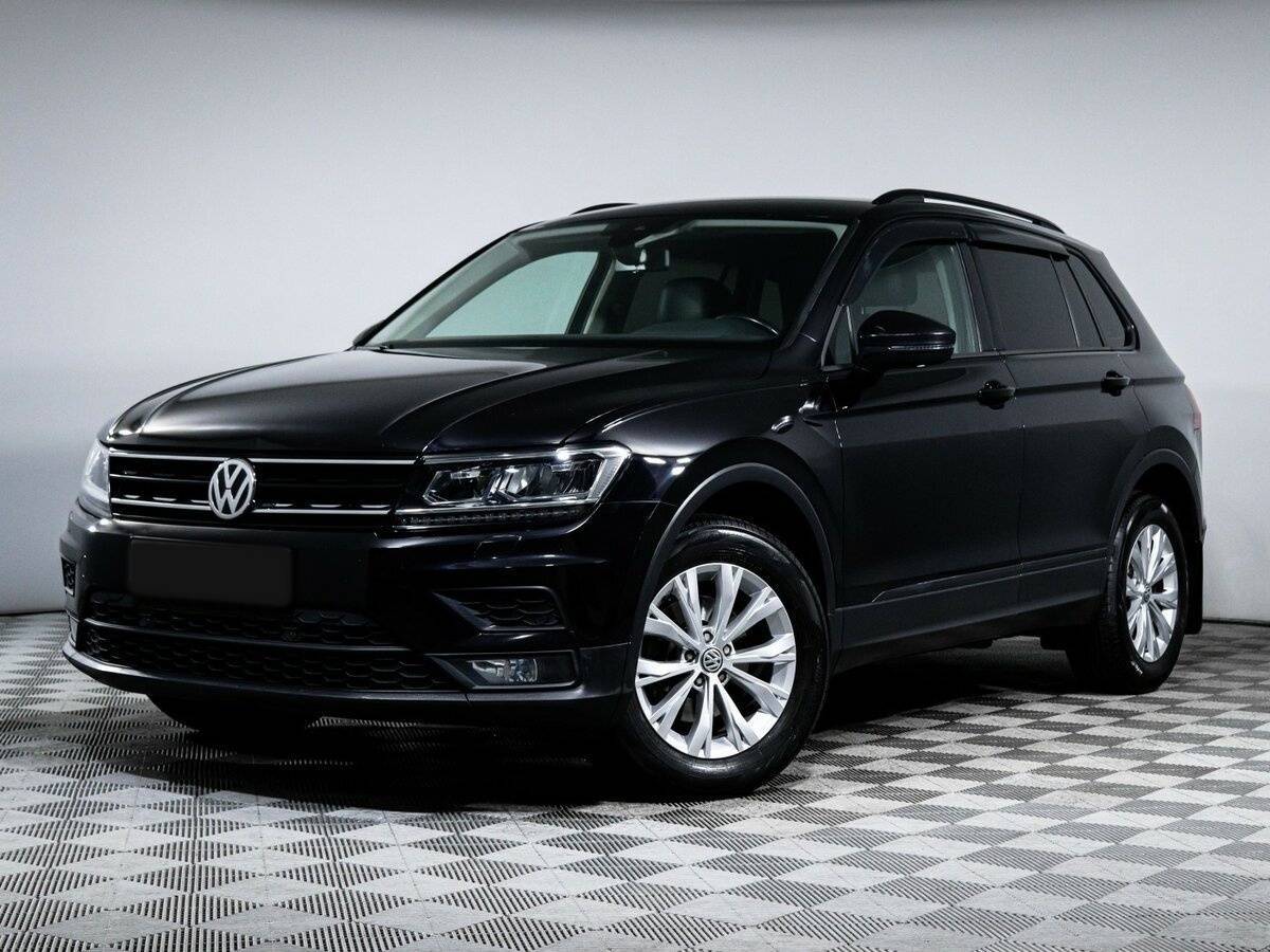 Volkswagen Tiguan, 2020 - фото №1