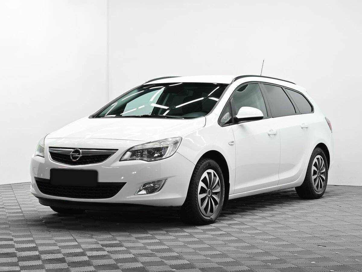 Opel Astra, 2012 - фото №1