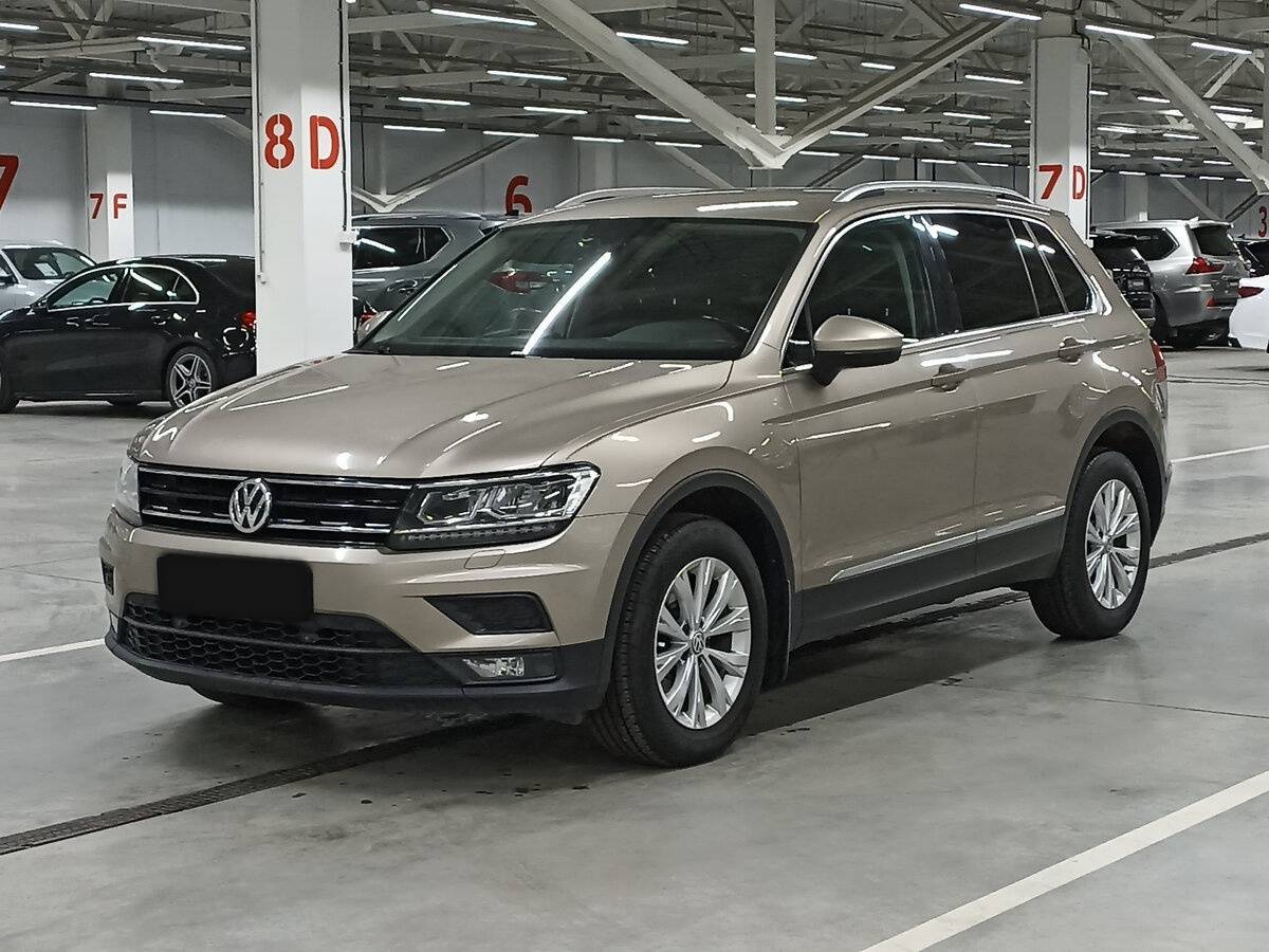 Volkswagen Tiguan, 2017 - фото №1