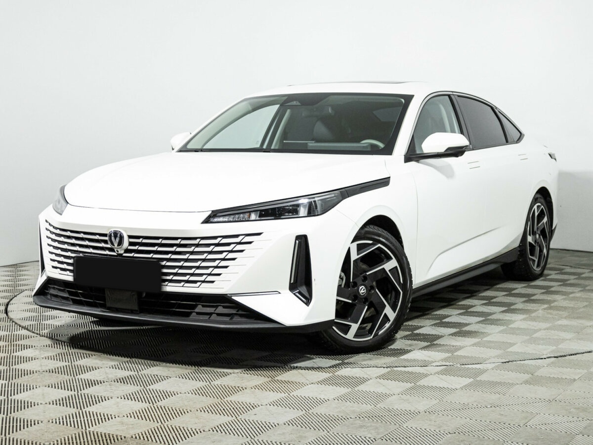 Changan Lamore, 2023
