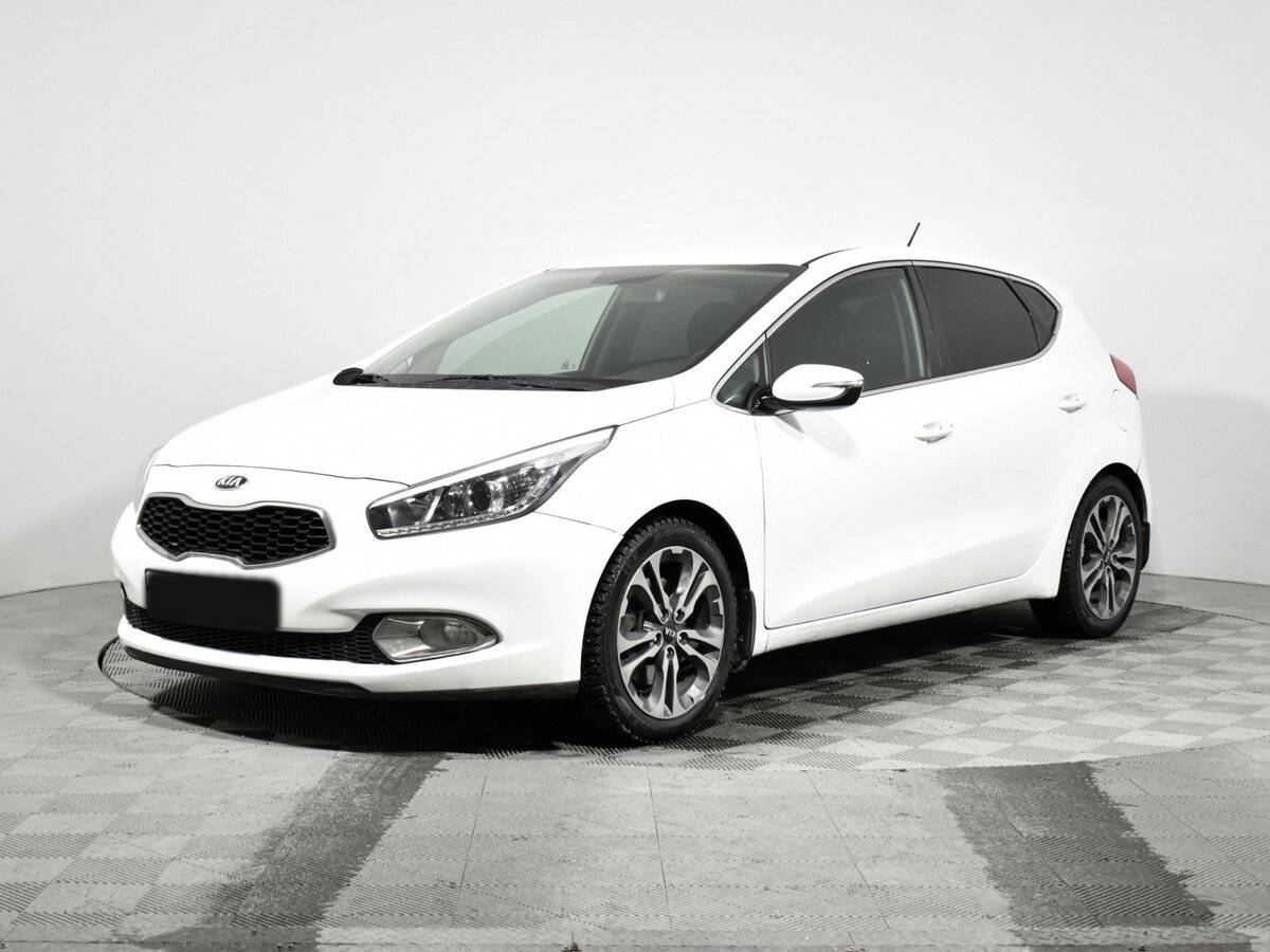 Kia Ceed II, 2013