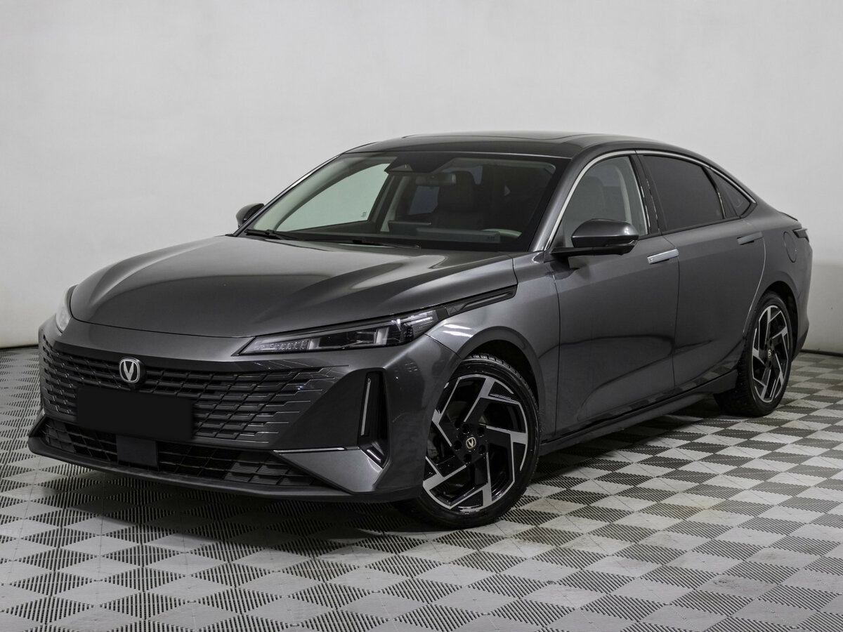Changan Lamore, 2023