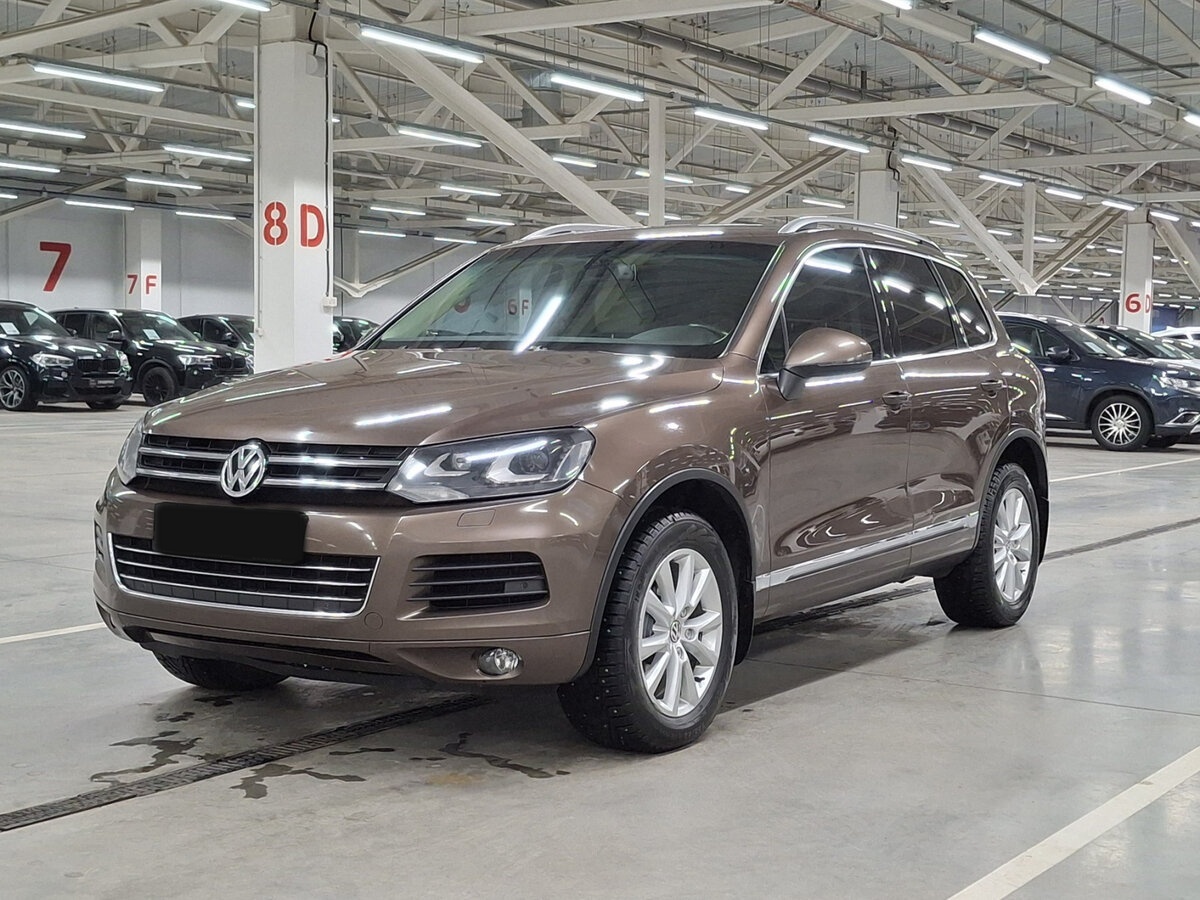 Volkswagen Touareg II, 2013